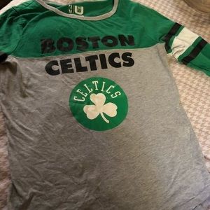 Women’s Boston Celtics shirt